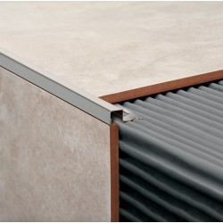 ATRIM GUARDACANTO ACERO INOXIDABLE SPECTRUM ESPLENDOR  BRILLANTE (10MM*10MM 2.2M)